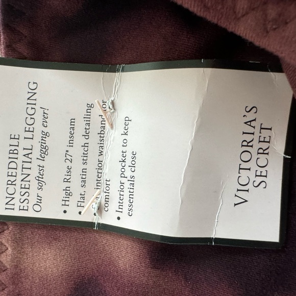 Victoria’s Secret Incredible essential legging size 6 high rise NEW! - Picture 6 of 7